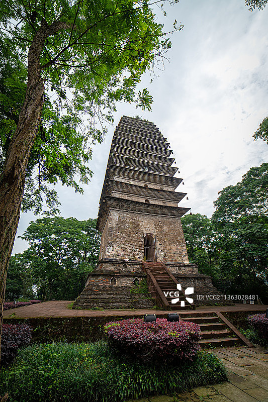 乐山灵宝塔图片素材