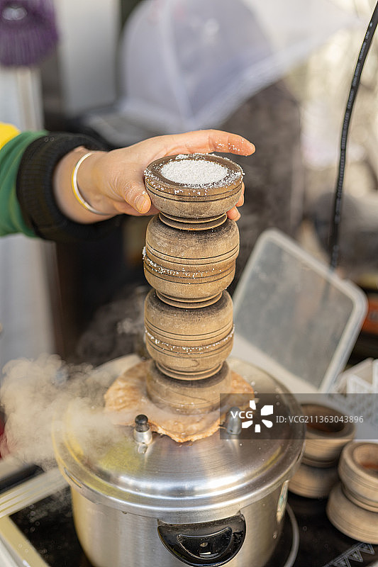 天津特色小吃熟梨糕图片素材