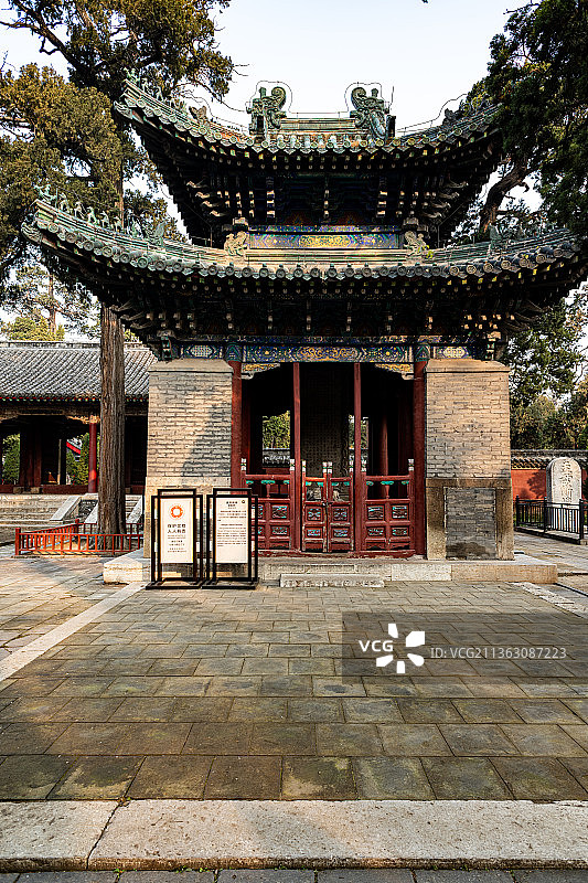 山东省济宁邹城市孟庙景区亚圣庙建筑文化历史景观图片素材