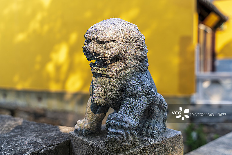 苏州市木渎古镇石狮子图片素材