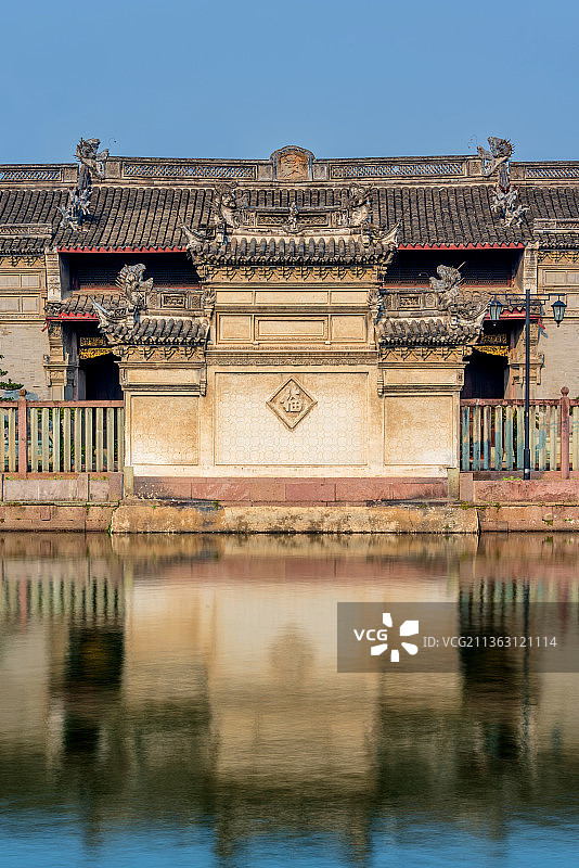 中国浙江宁波天一阁风景区秦氏支祠照壁图片素材