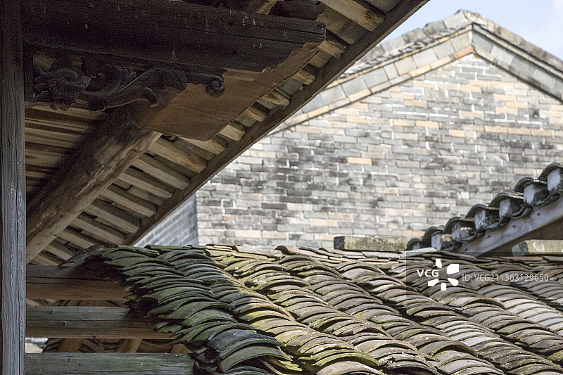 广东韶关始兴竹苞松茂围楼内部图片素材