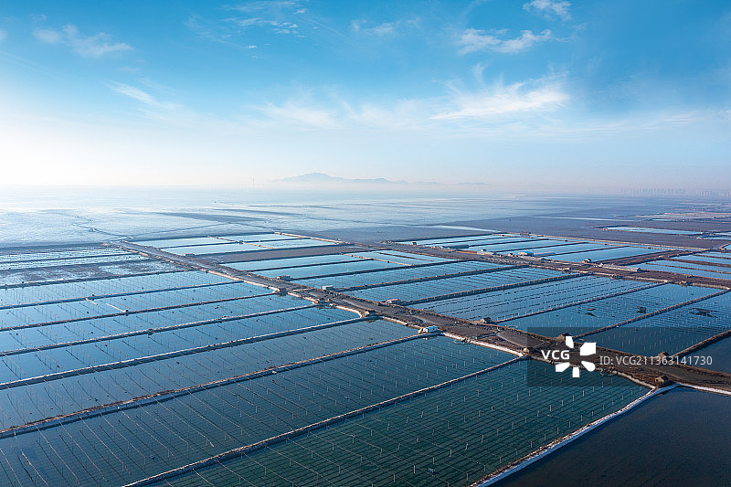 海边的水产养殖场图片素材