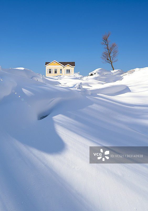雪屋图片素材