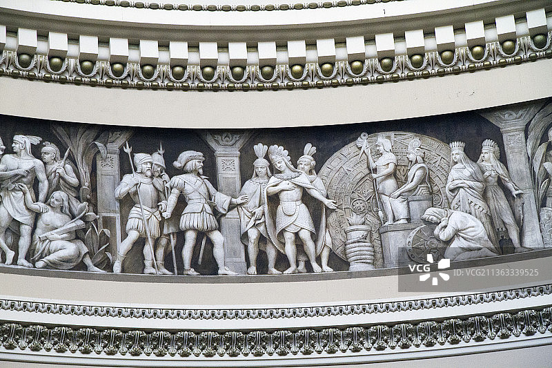 美国国会大厦圆形大厅的科尔特斯与蒙特祖玛会面装饰带图片素材