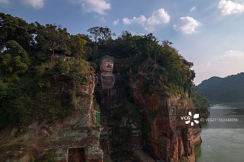 航拍四川省乐山市乐山大佛景区图片素材
