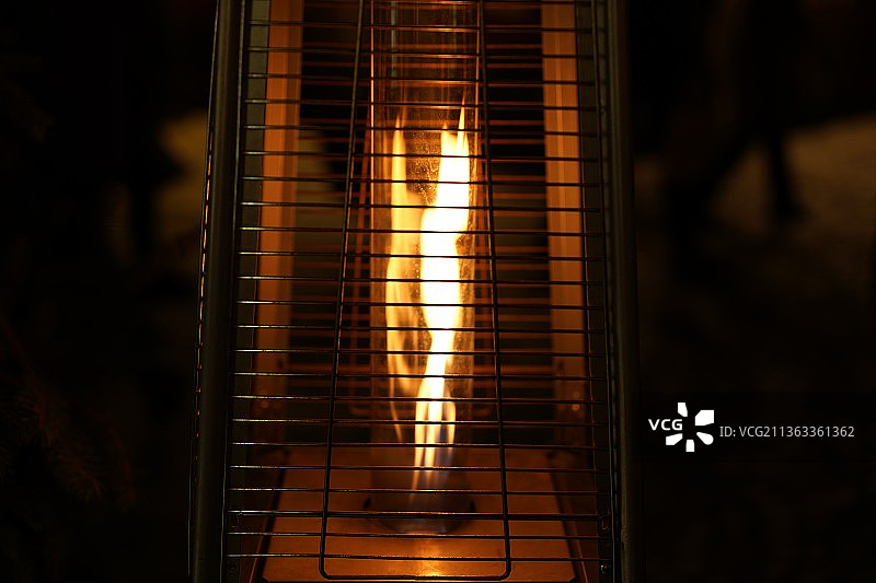 暗室中照明设备特写图片素材