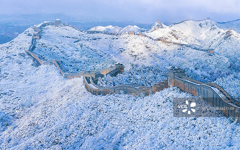 雪后的金山岭长城图片素材