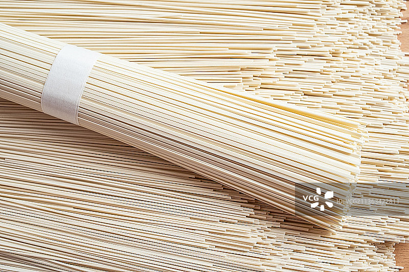 白面条和小麦穗图片素材