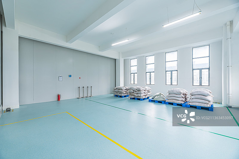 小仓库物流中转房间图片素材