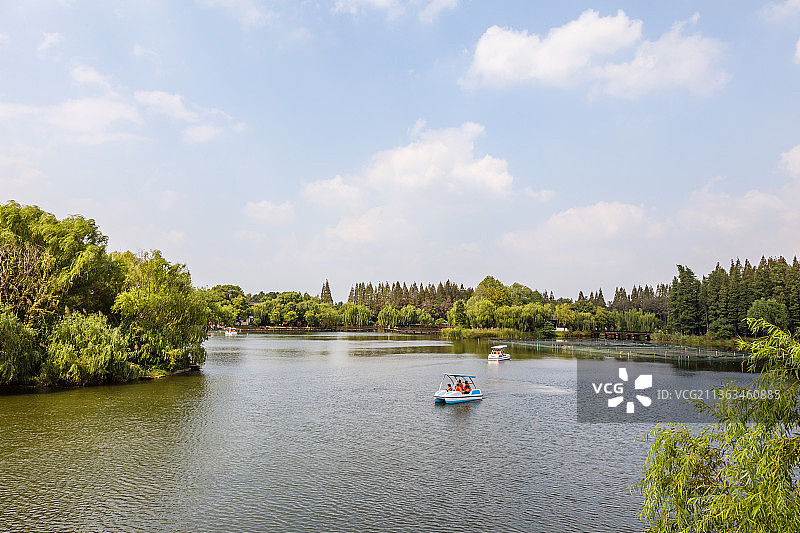 江苏苏州常熟尚湖风景区图片素材