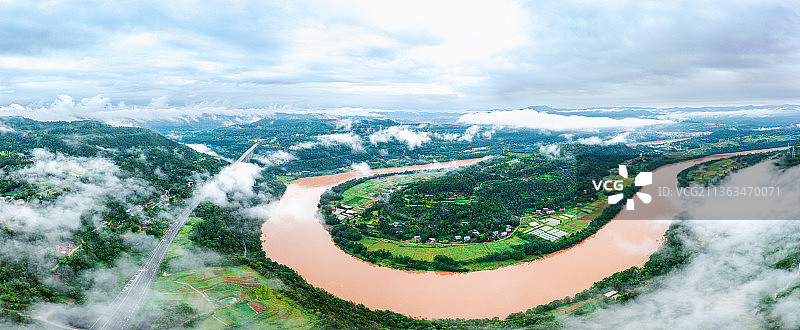 渠江第一湾图片素材