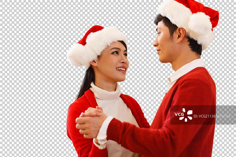 青年情侣过圣诞节图片素材