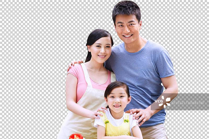 三口之家在户外厨房图片素材