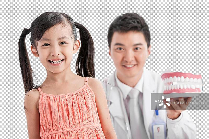 东方女孩和牙医图片素材