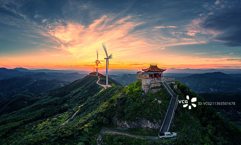 湖南株洲·蓬源峰朝霞2图片素材