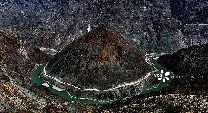 长江第一湾图片素材