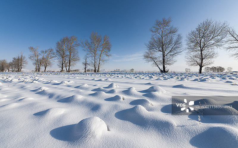 坝上雪馒头图片素材