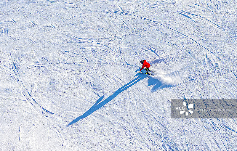 松花湖滑雪图片素材