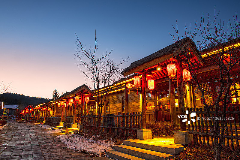 长白山滑雪场春节装饰图片素材