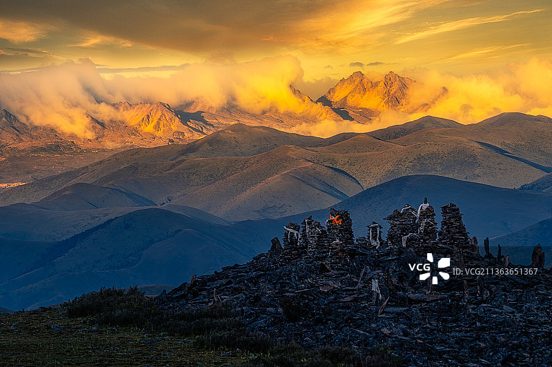 神秘的黑石城！图片素材