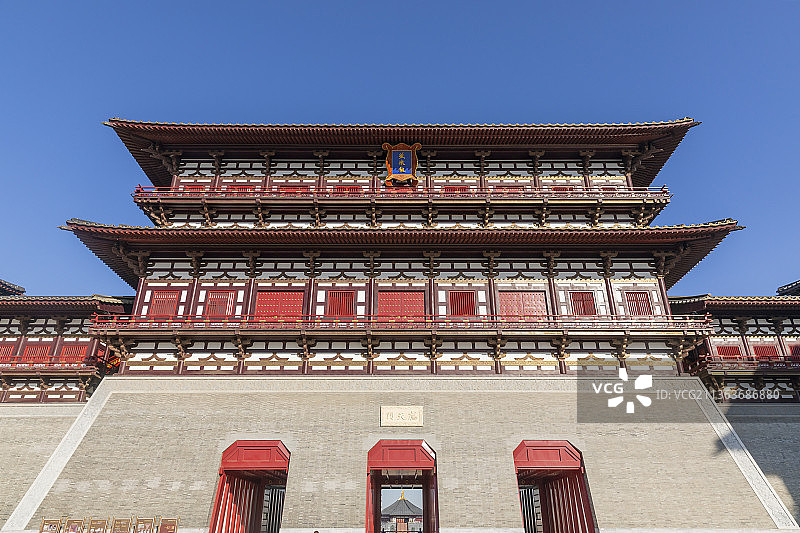 中国河南隋唐洛阳城国家遗址应天门景区冬日暖阳图片素材