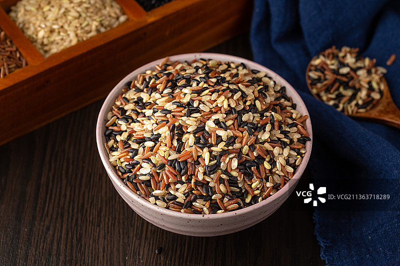 杂粮三色米图片素材