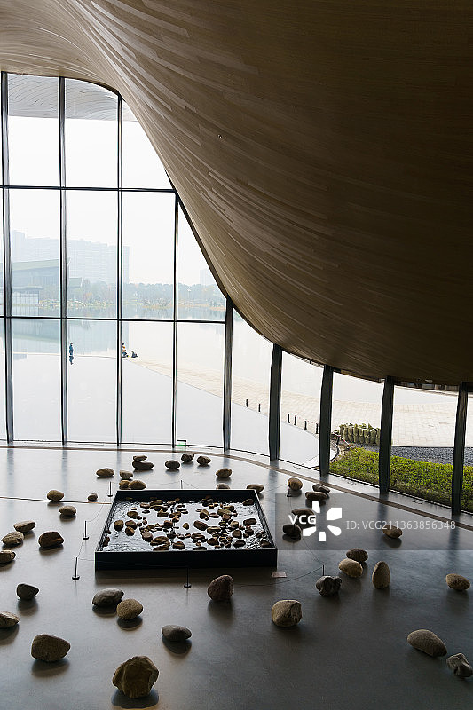 四川成都美术馆室内建筑结构图片素材