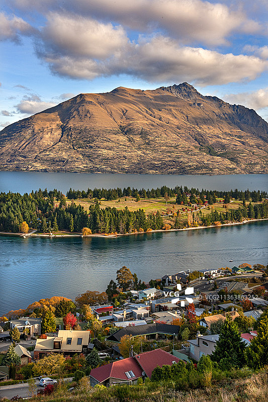 新西兰，南岛，皇后镇秋景。图片素材