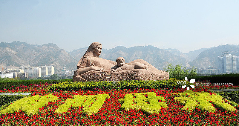 甘肃兰州黄河母亲雕塑图片素材