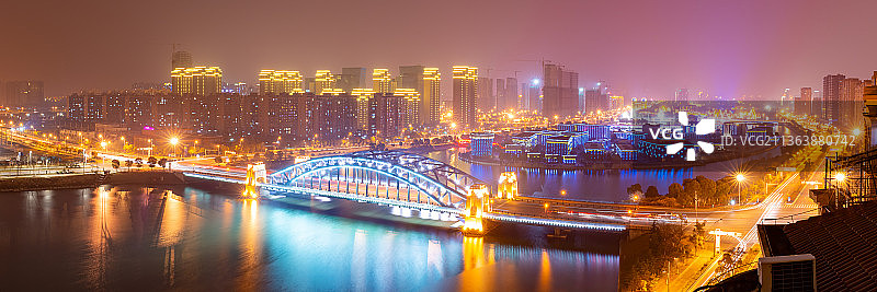 苏州市相城区活力岛区域夜景全景图片素材
