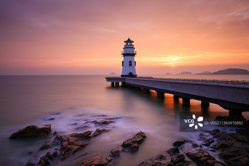 灯塔日出图片素材