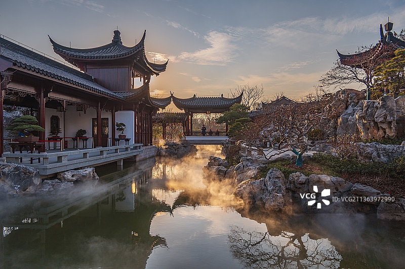 云露凝香图片素材