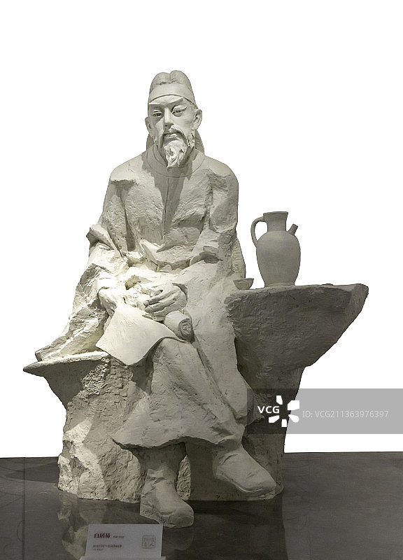 郑州历史名人雕塑，唐朝诗人白居易图片素材