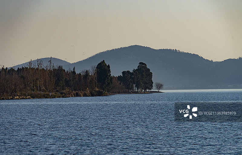 西山滇池图片素材