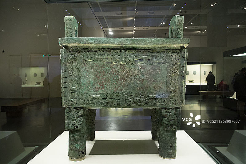 北京中国国家博物馆后母戊青铜方鼎商武丁时期河南安阳武官村出土图片素材