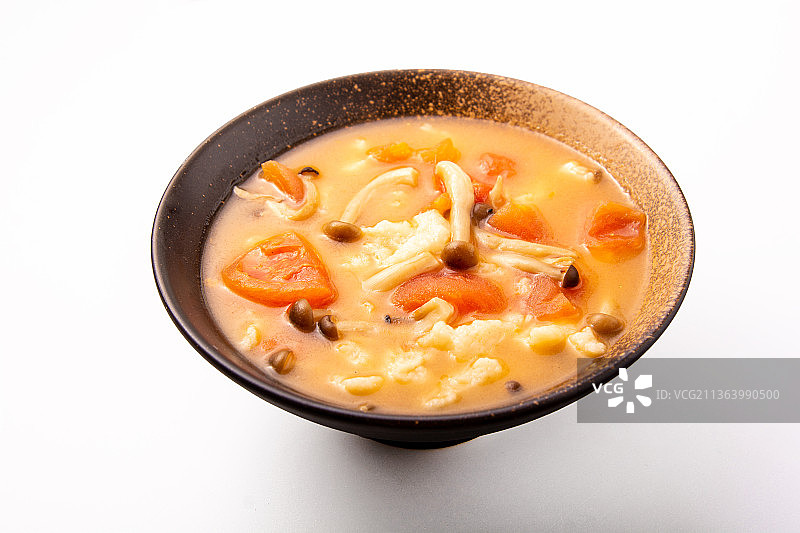 美味的西红柿菌菇疙瘩汤图片素材