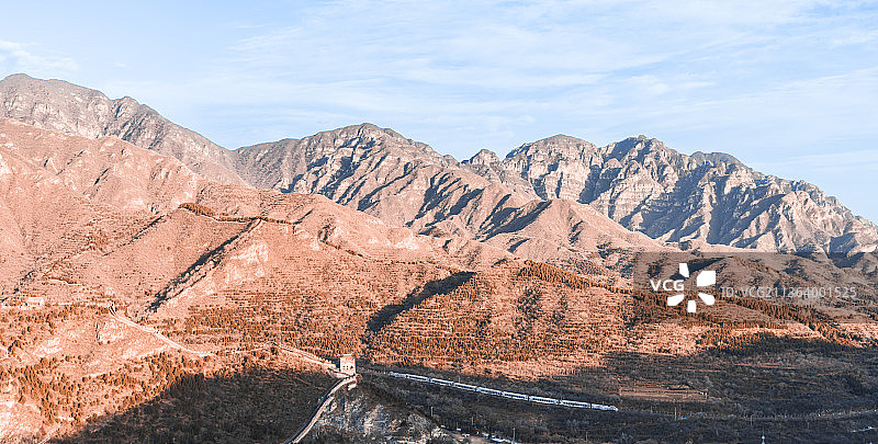 居庸关  长城  天下第一关  万里长城  北京  云台  四大天王  浮雕  远山  古城楼  古图片素材