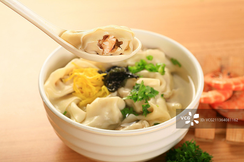 三鲜馅馄饨图片素材