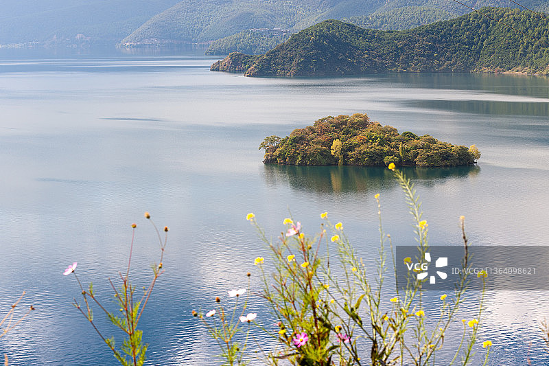 泸沽湖风光图片素材