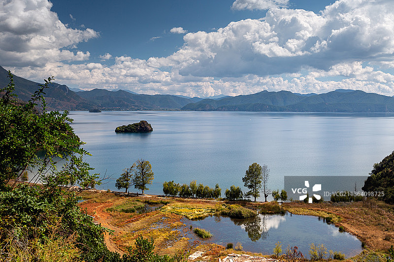 泸沽湖风光图片素材
