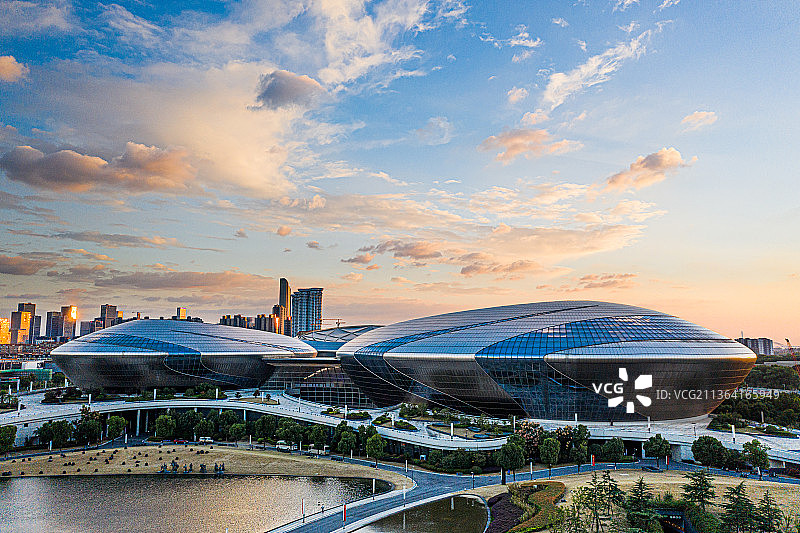 南京市江苏大剧院航拍风景图片素材