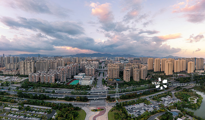 城市傍晚图片素材