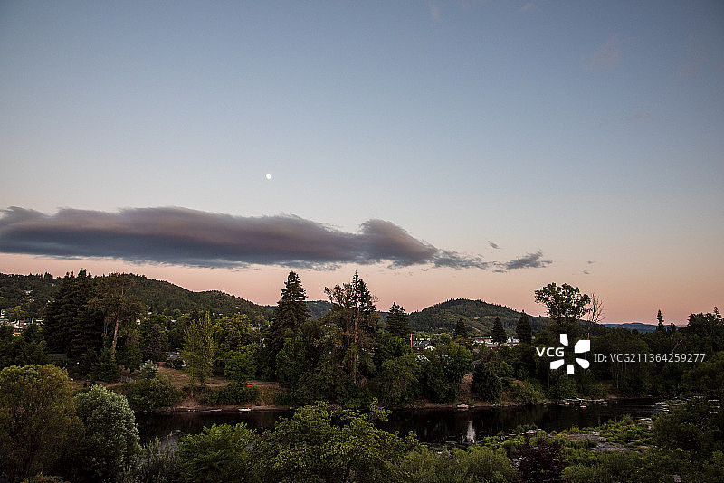 俄勒冈州罗斯堡日落图片素材