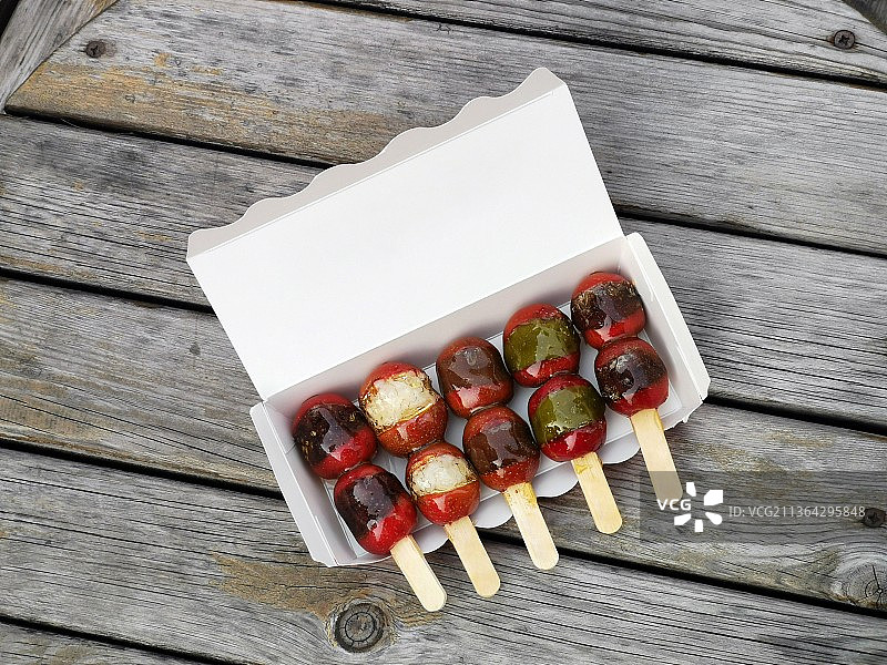 五小根冰糖葫芦带包装盒图片素材