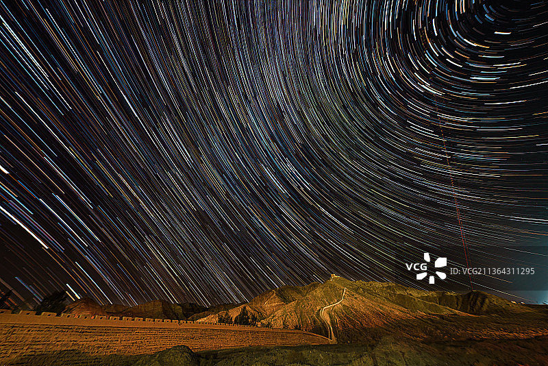 悬臂长城星轨 （甘肃 嘉峪关）图片素材