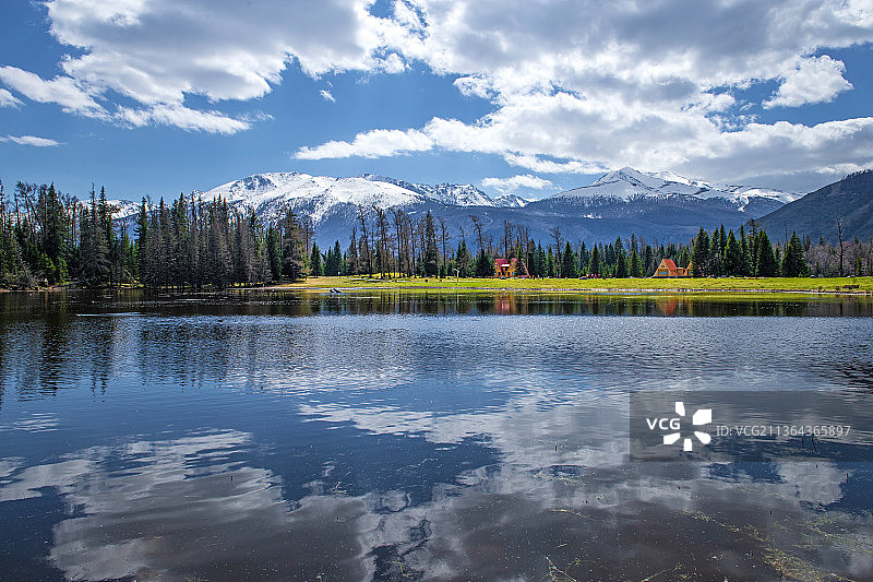 初春的喀纳斯图片素材