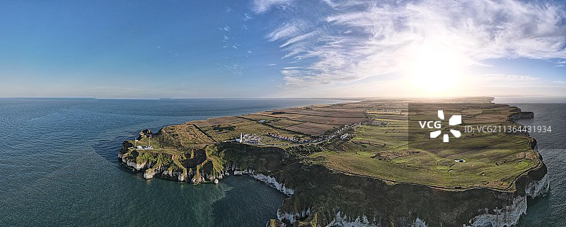 弗兰伯勒角，英国布里德灵顿的壮丽海景图片素材