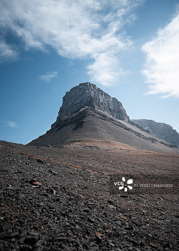 加拿大卡纳纳斯基斯山的风塔山景色图片素材