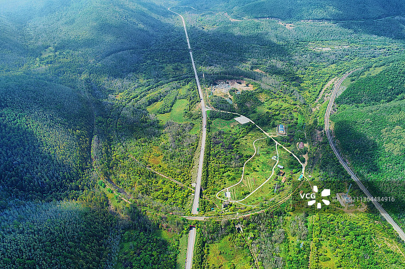 内蒙古：中国第一个螺旋形铁路展线图片素材